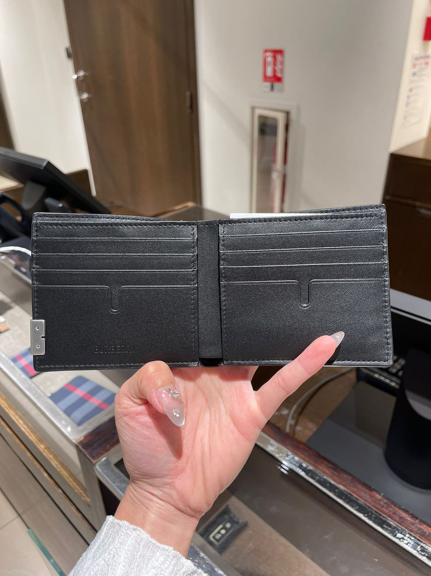 Burberry Bi fold wallet in black