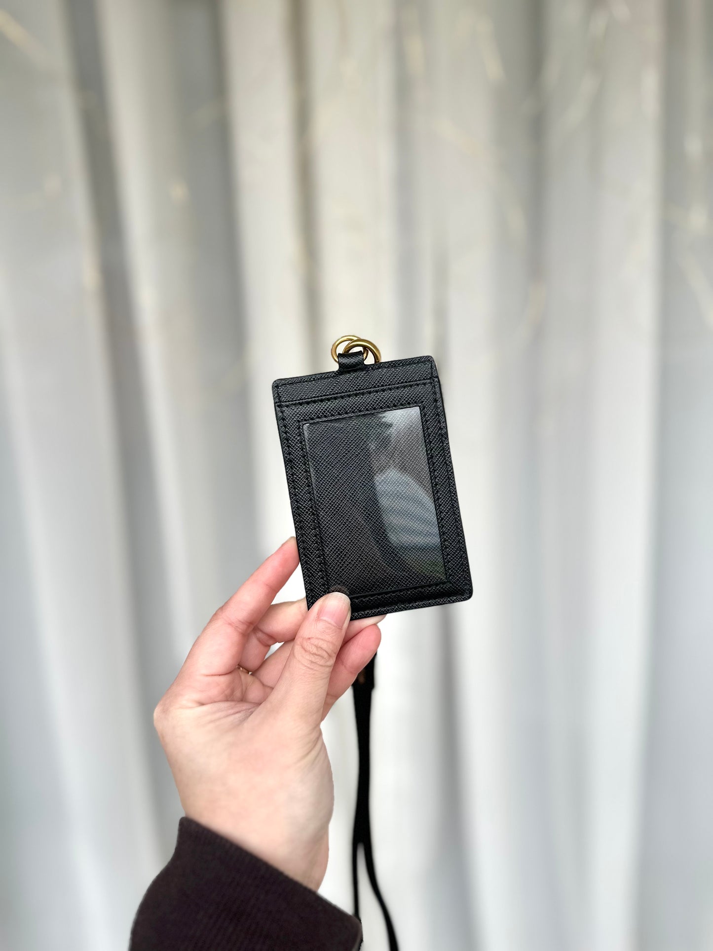 Prada 相位掛頸card holder