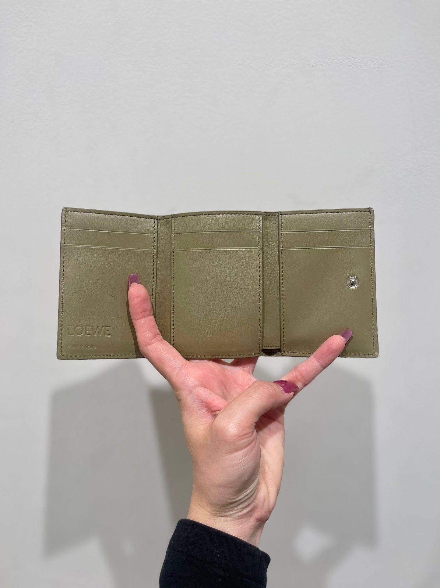 Anagram wallet