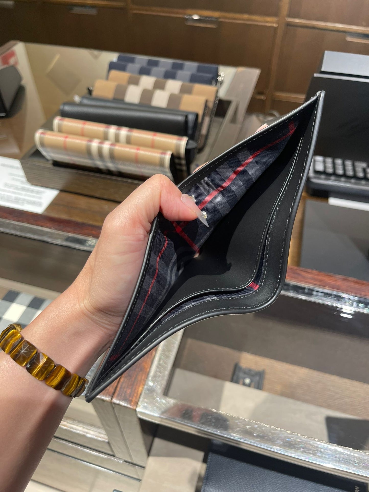 Burberry Classic bi fold wallet dark navy