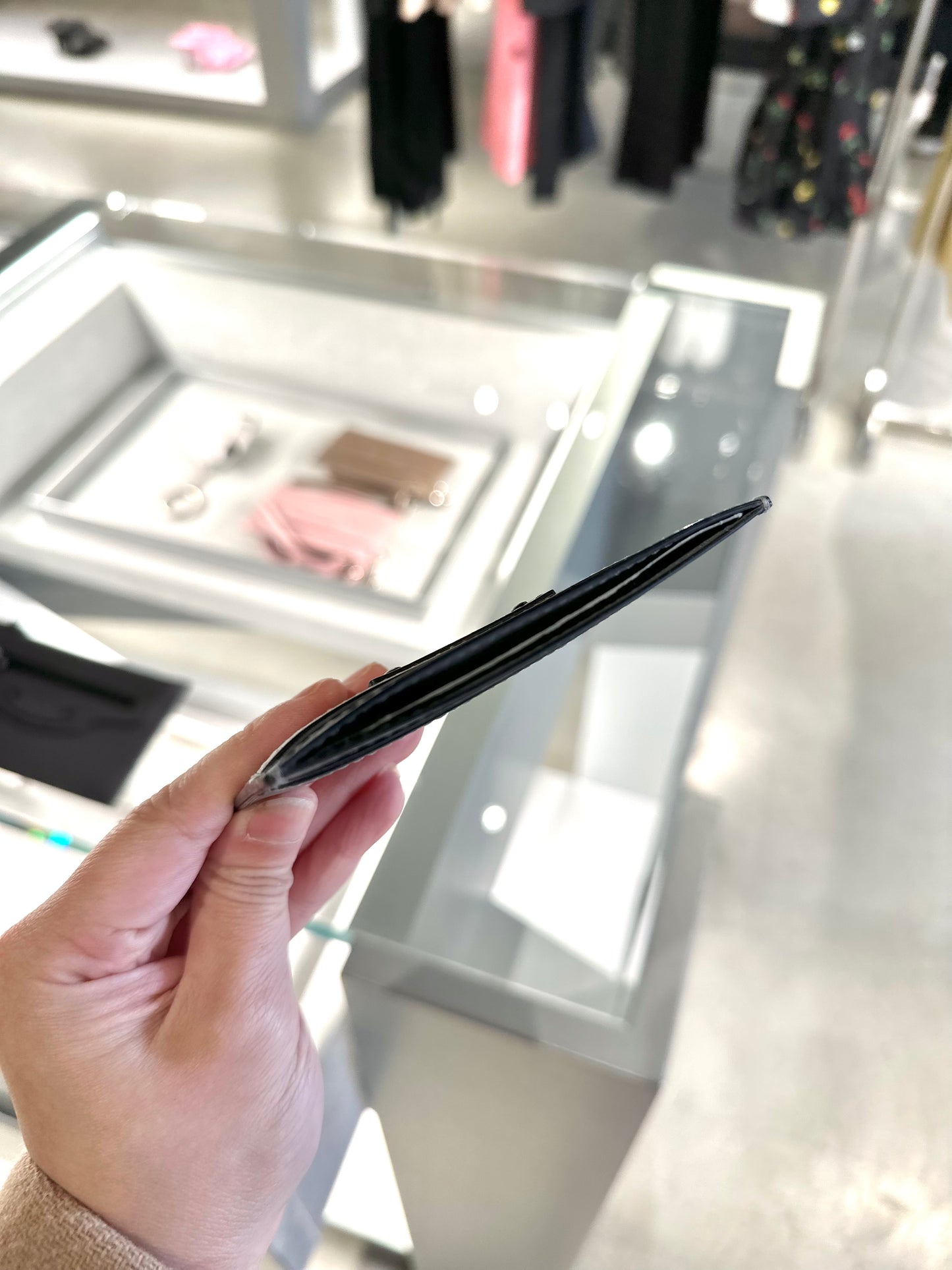 Neo city card holder