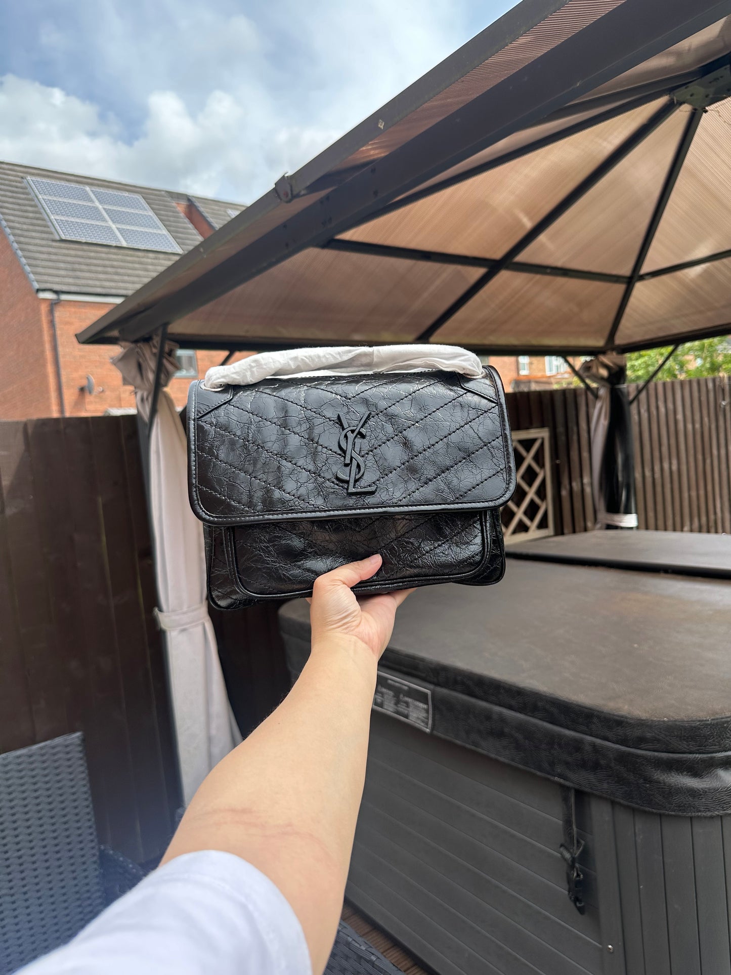 Ysl Niki bag M