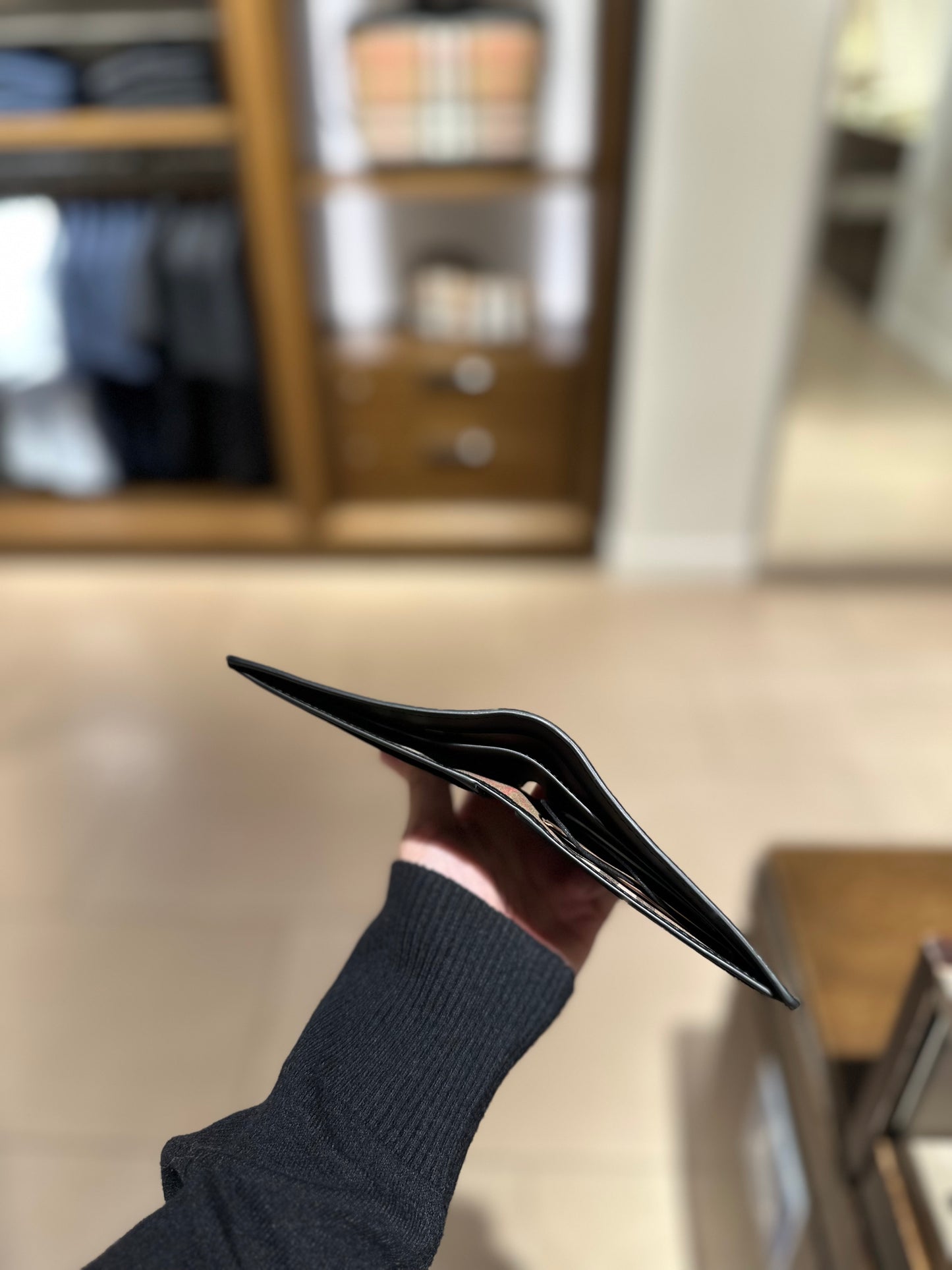 Classic bi fold wallet