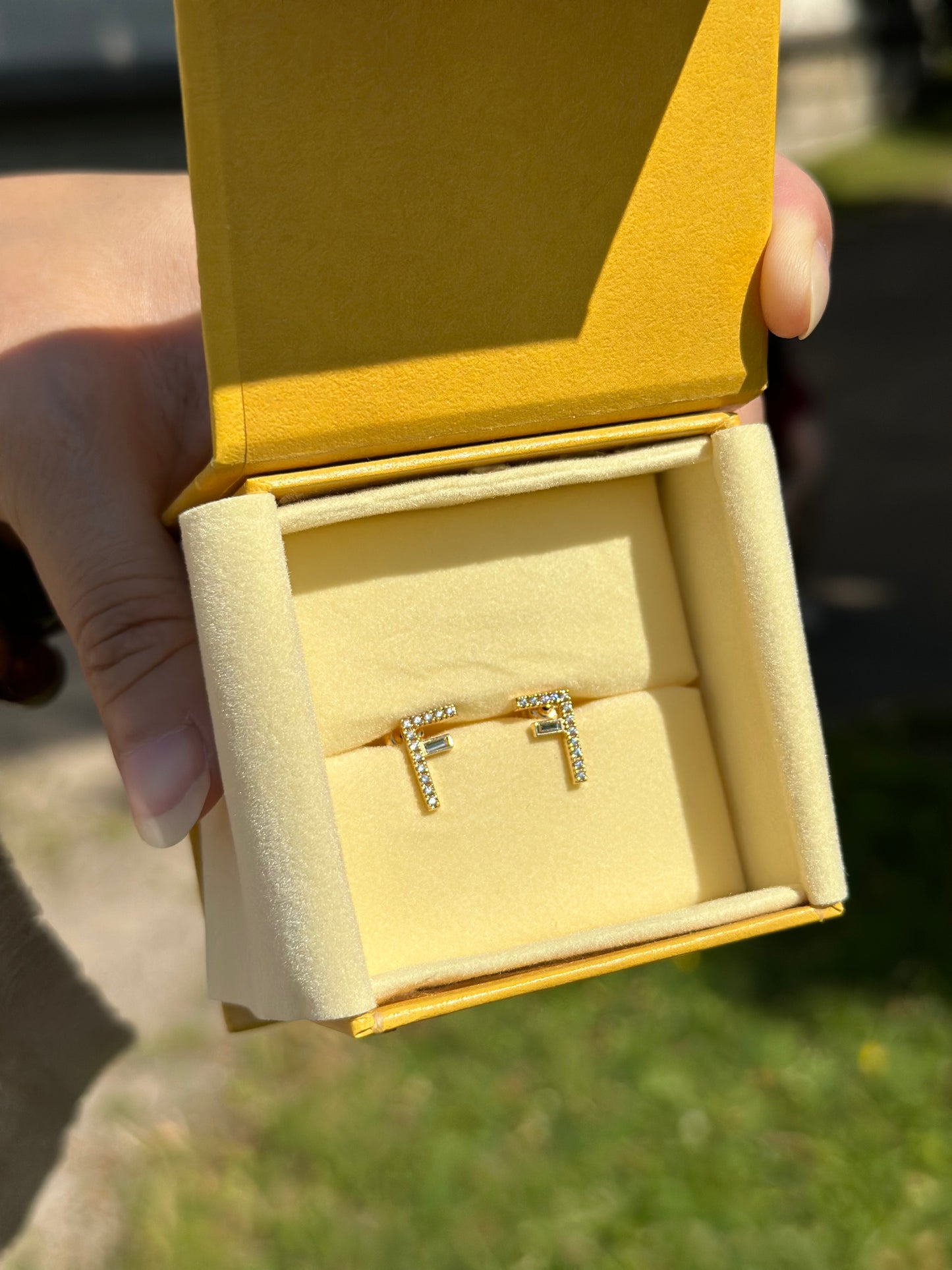 Fendi F logo earrings