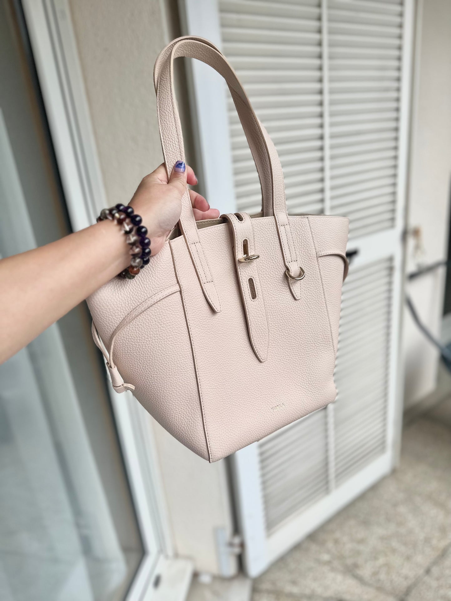 Net m tote bag