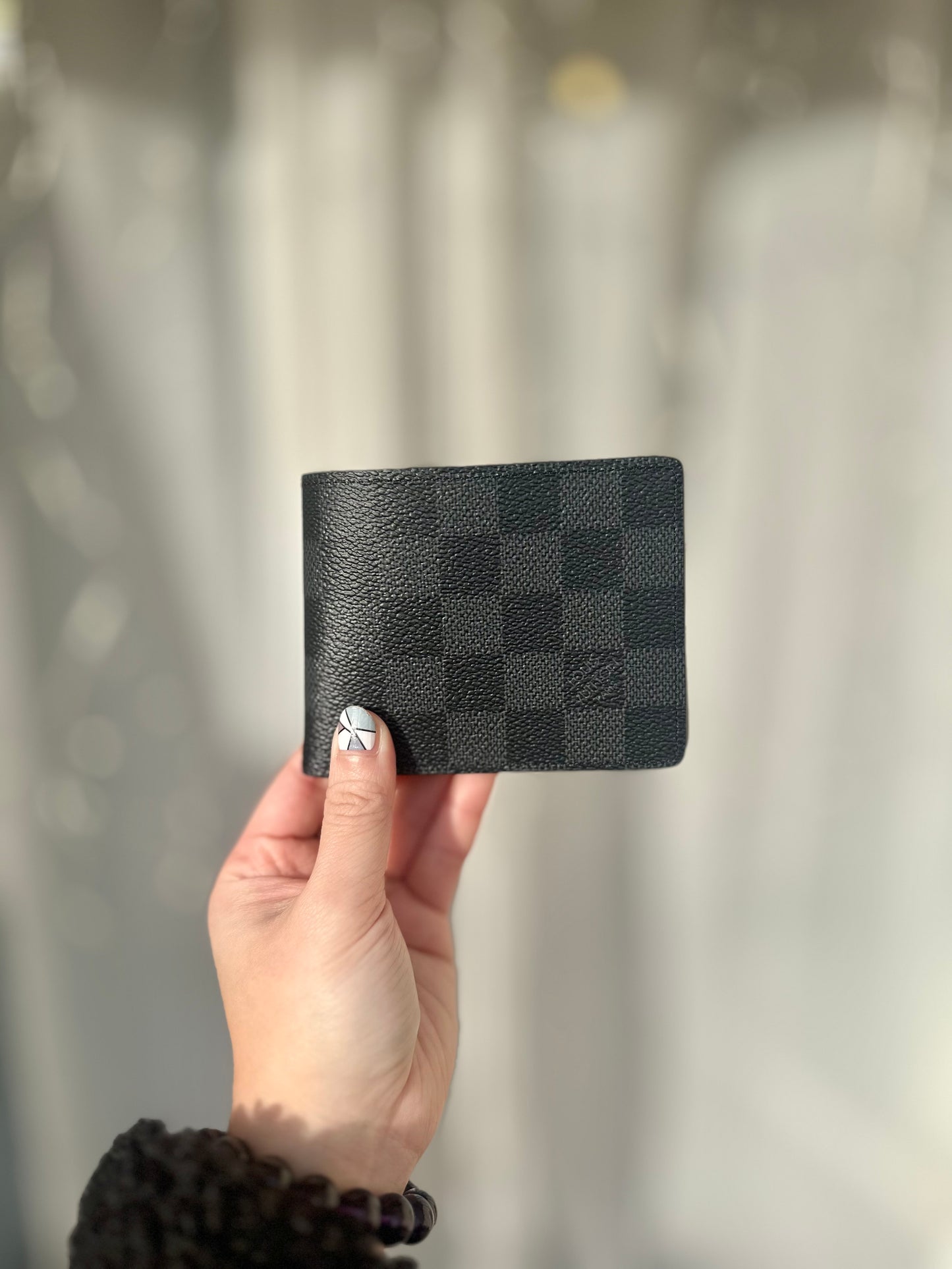 Slender wallet