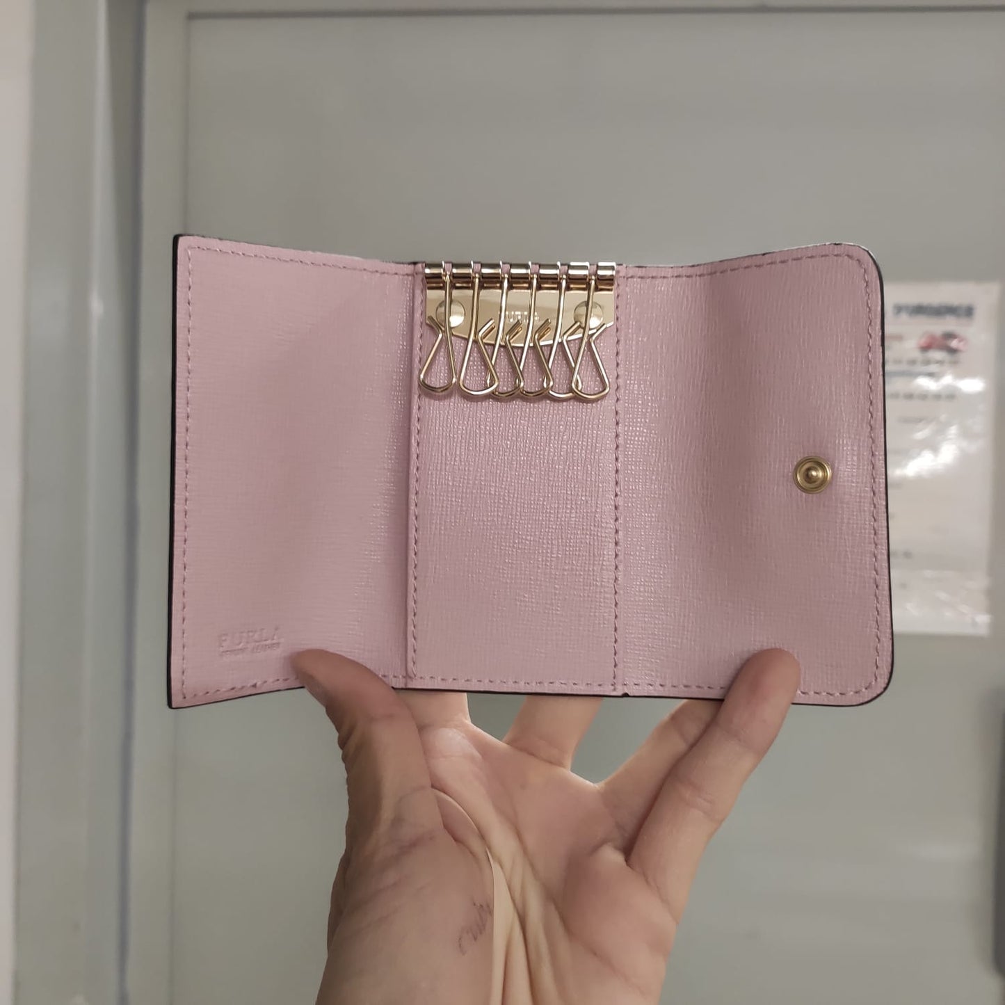 Logo key holder