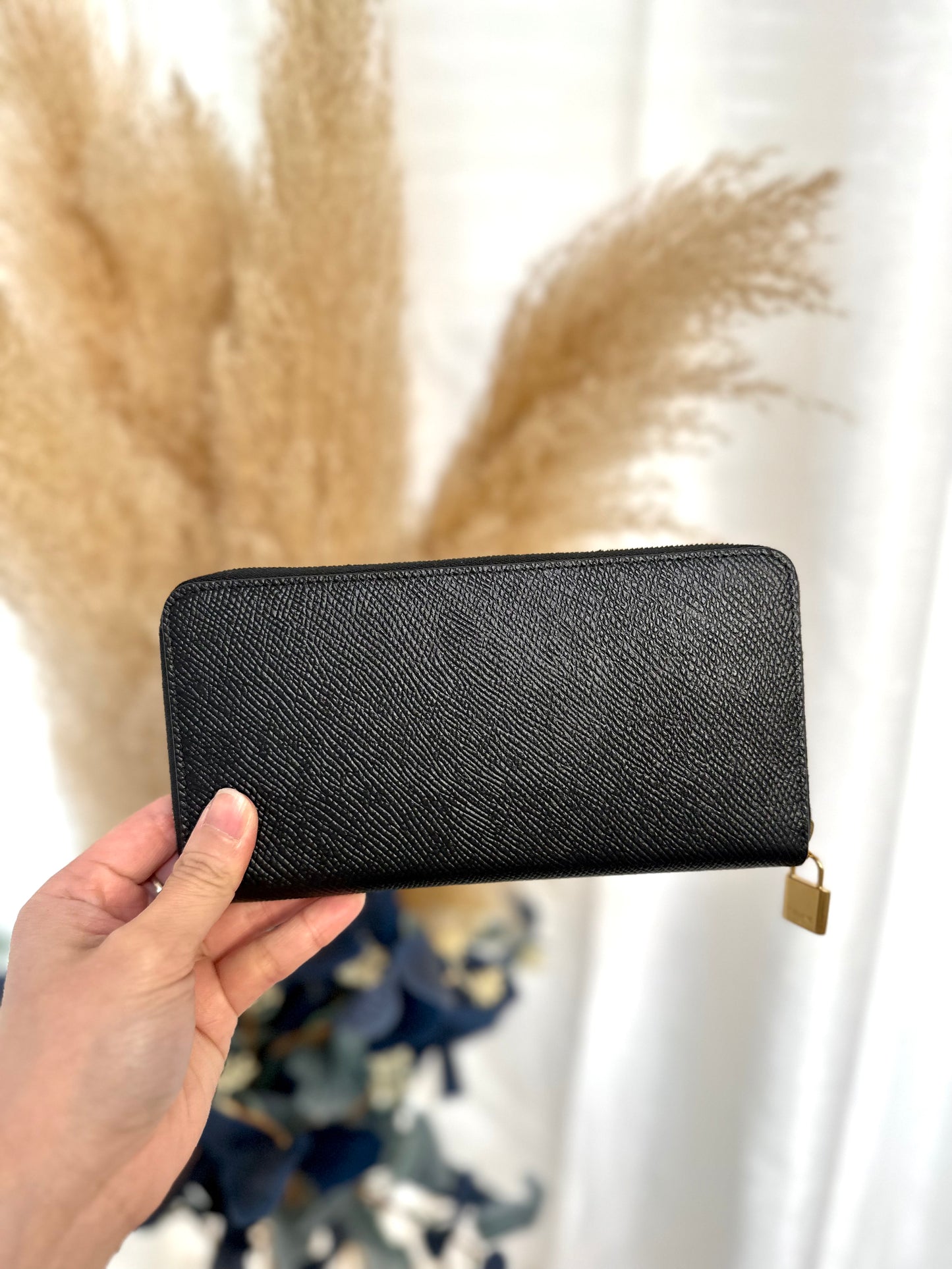 Zipper long wallet black
