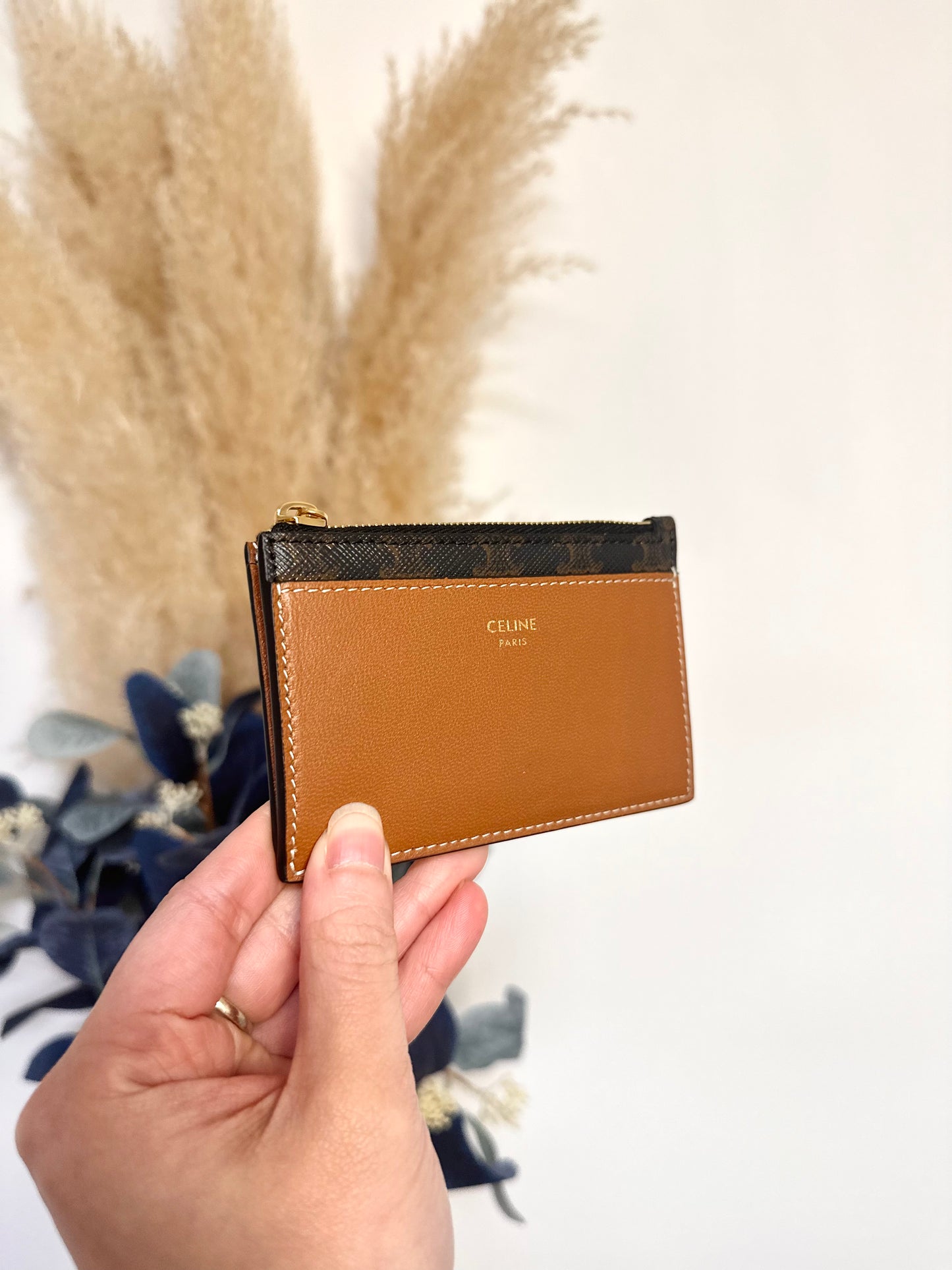 Triomphe zipper card holder