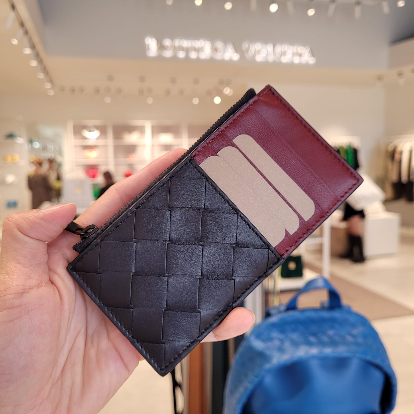 Zipper card holder
