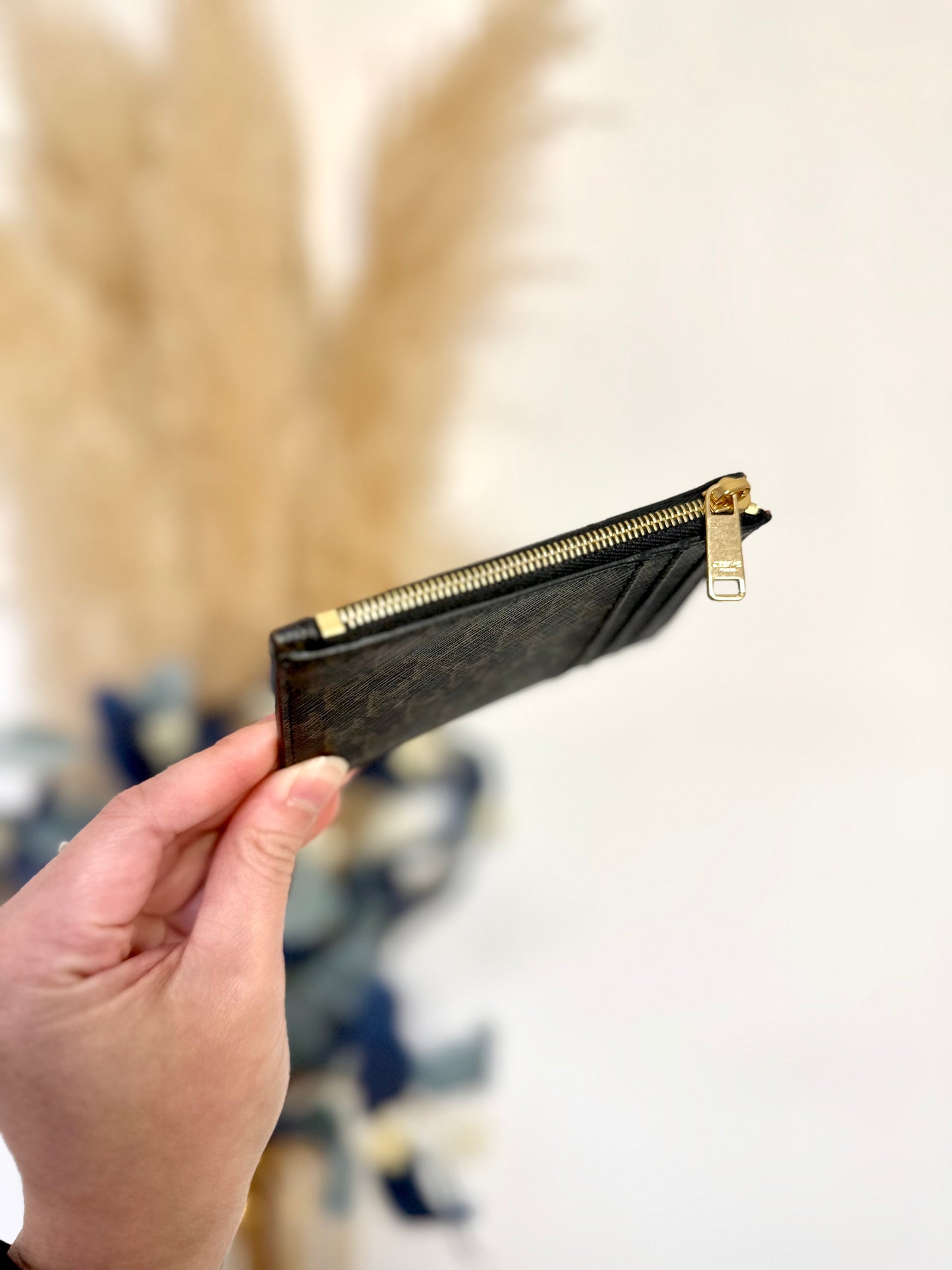 Triomphe zipper card holder