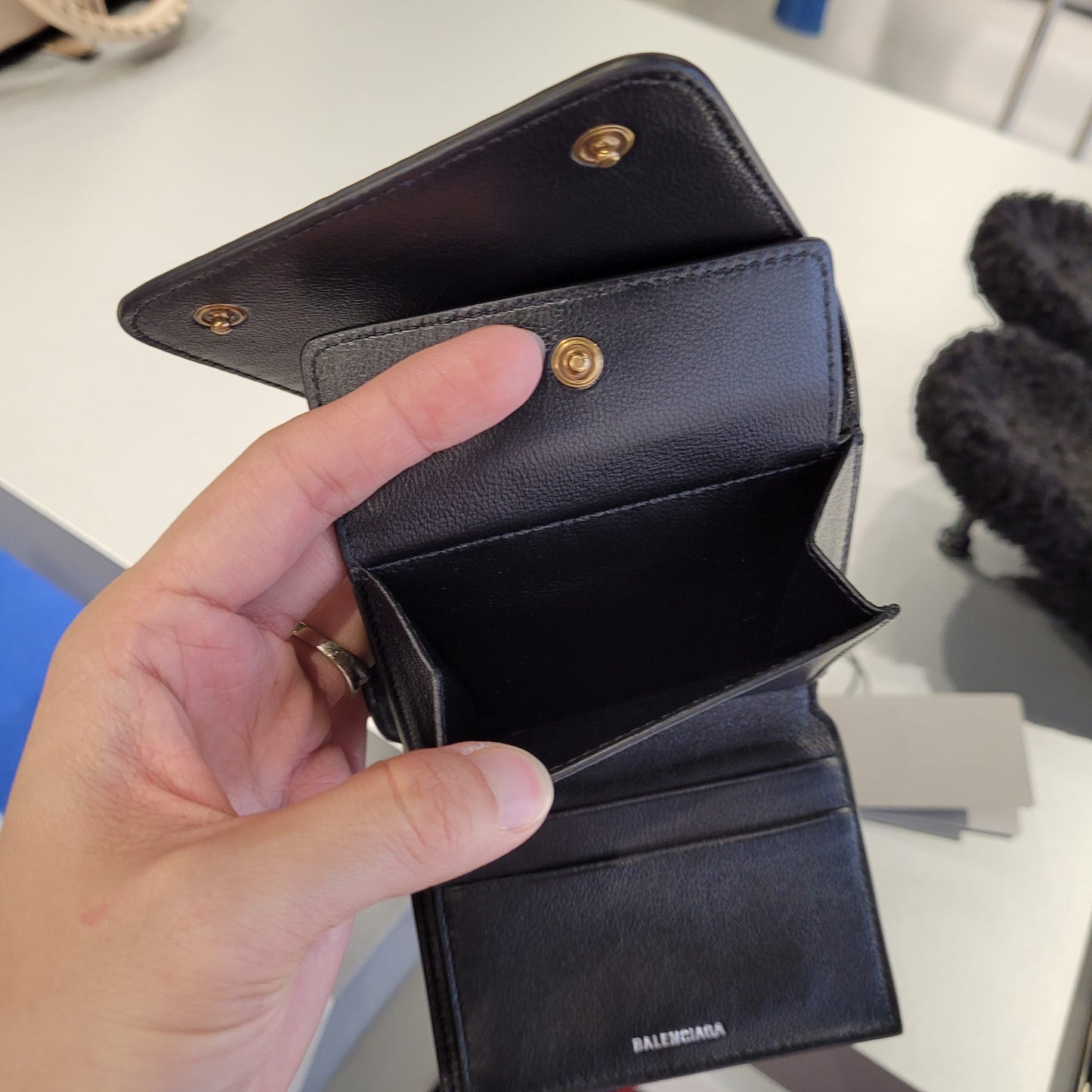logo wallet