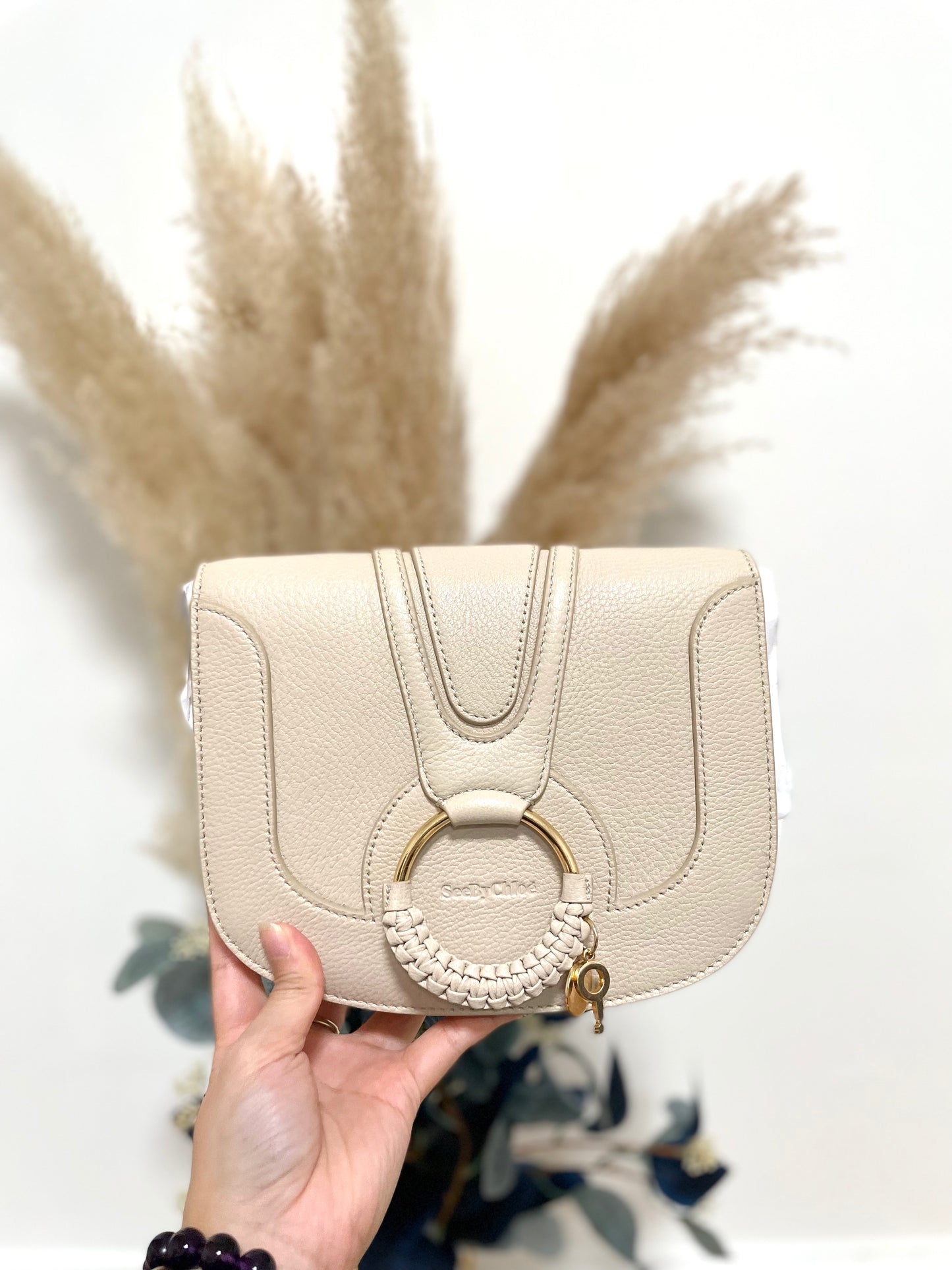 Hana crossbody bag