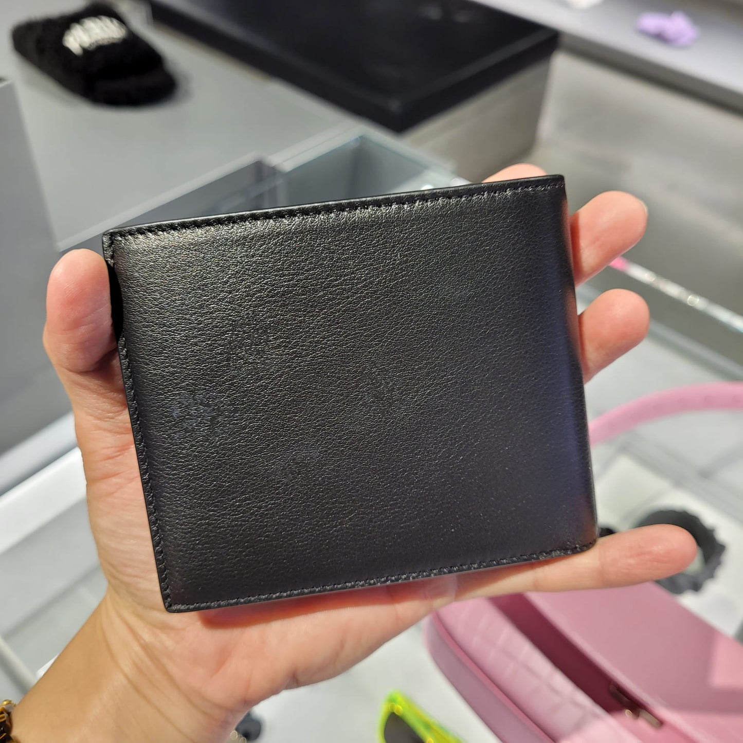 Logo wallet 8卡位