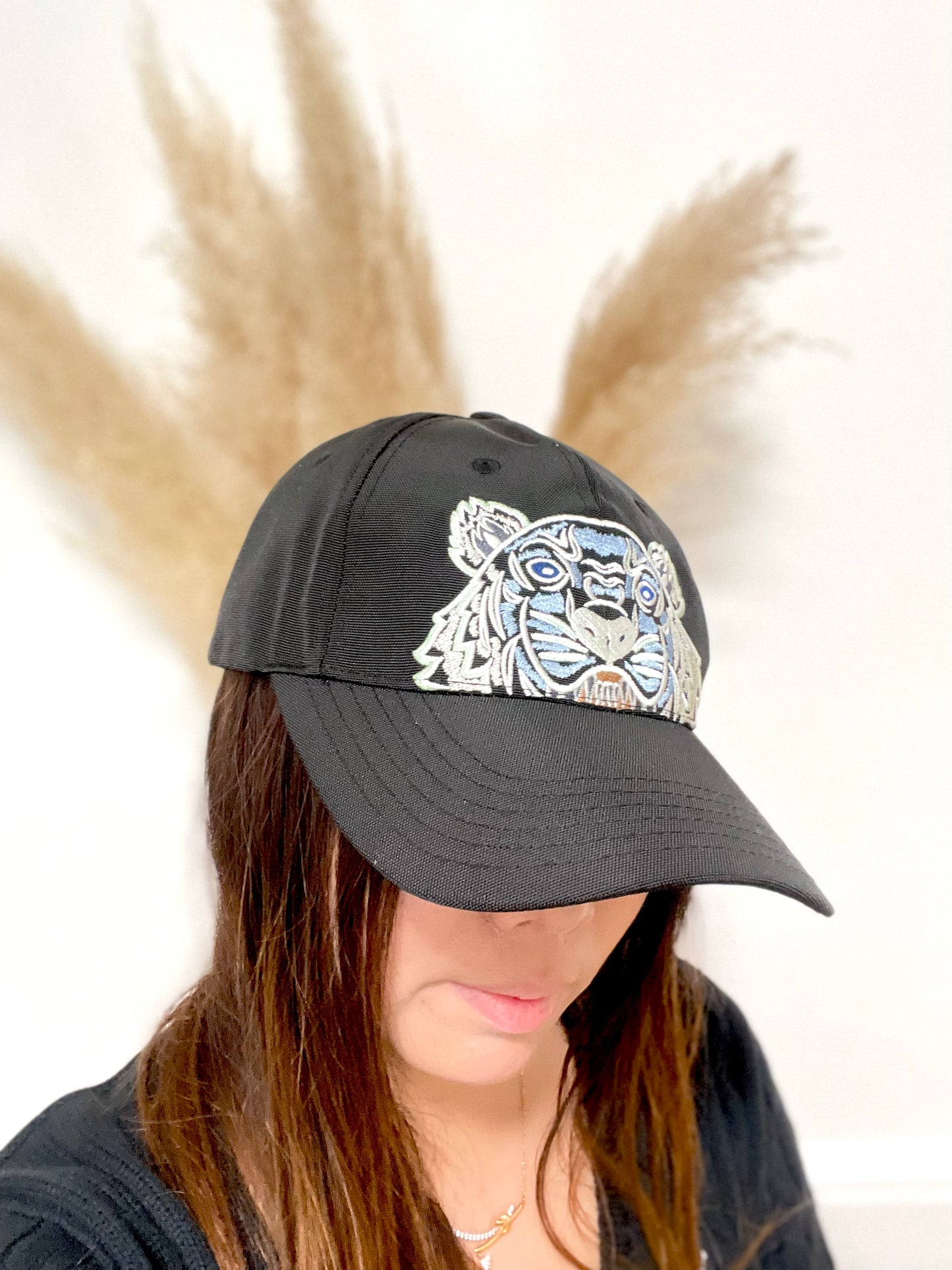 虎頭刺繡cap