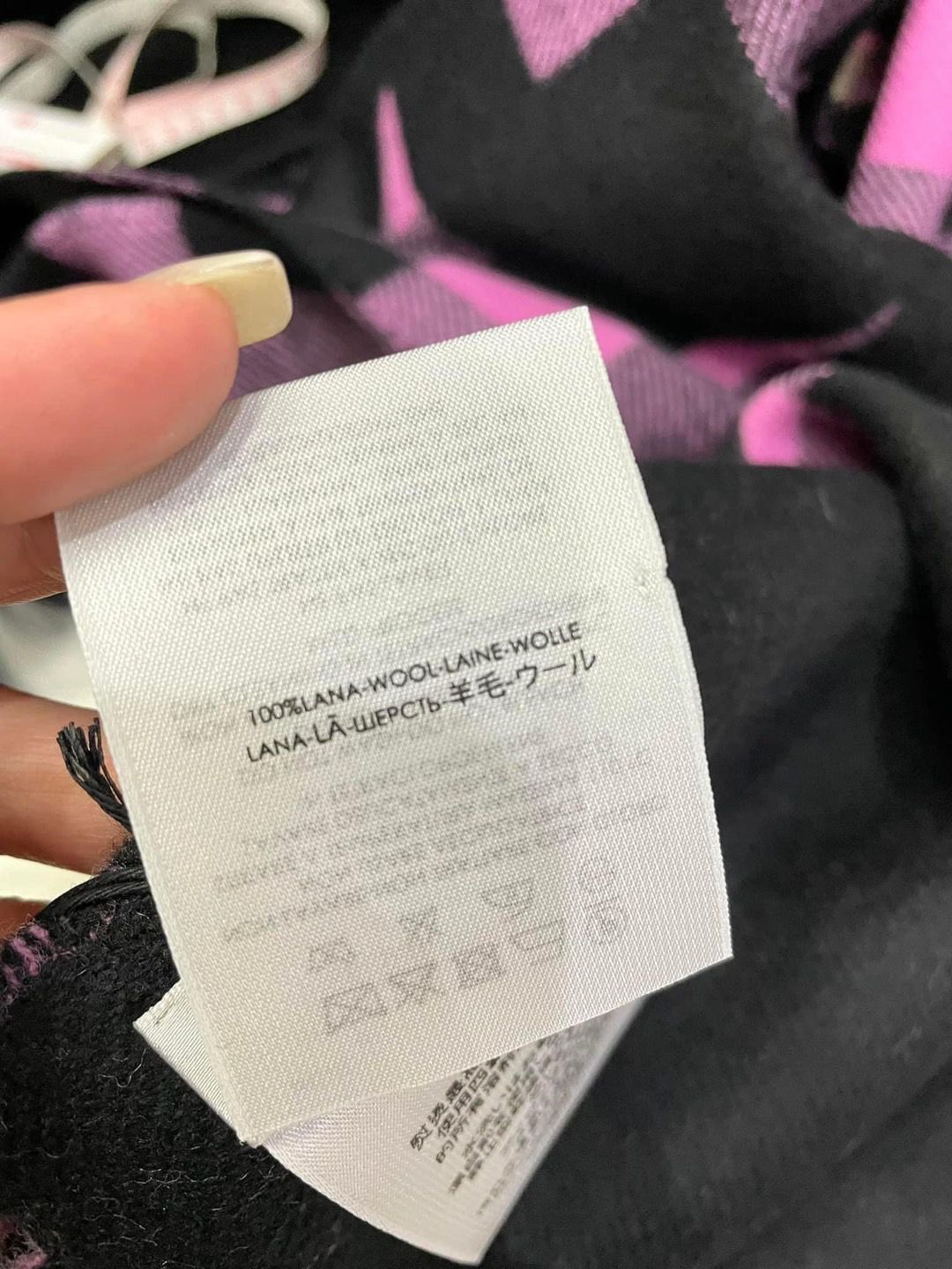 大logo 格仔scarf