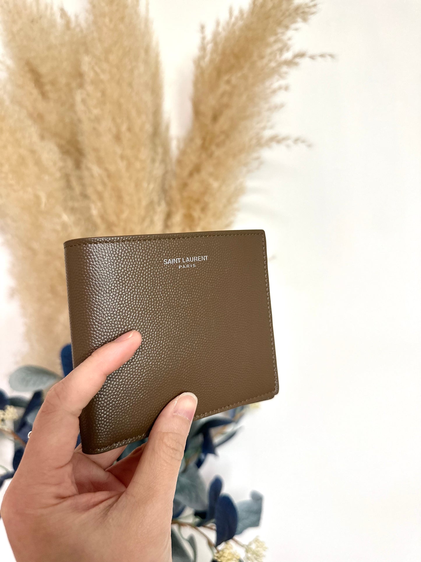 魚子醬紋8卡位wallet