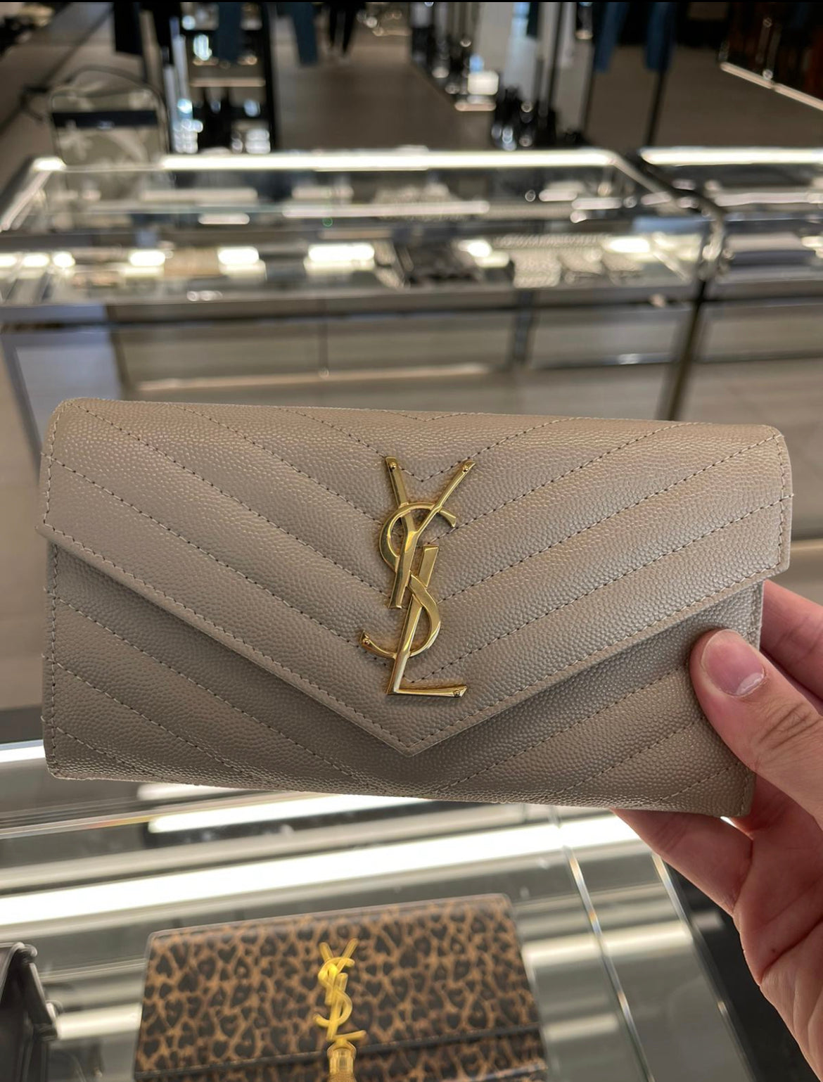 魚子醬long wallet 金扣