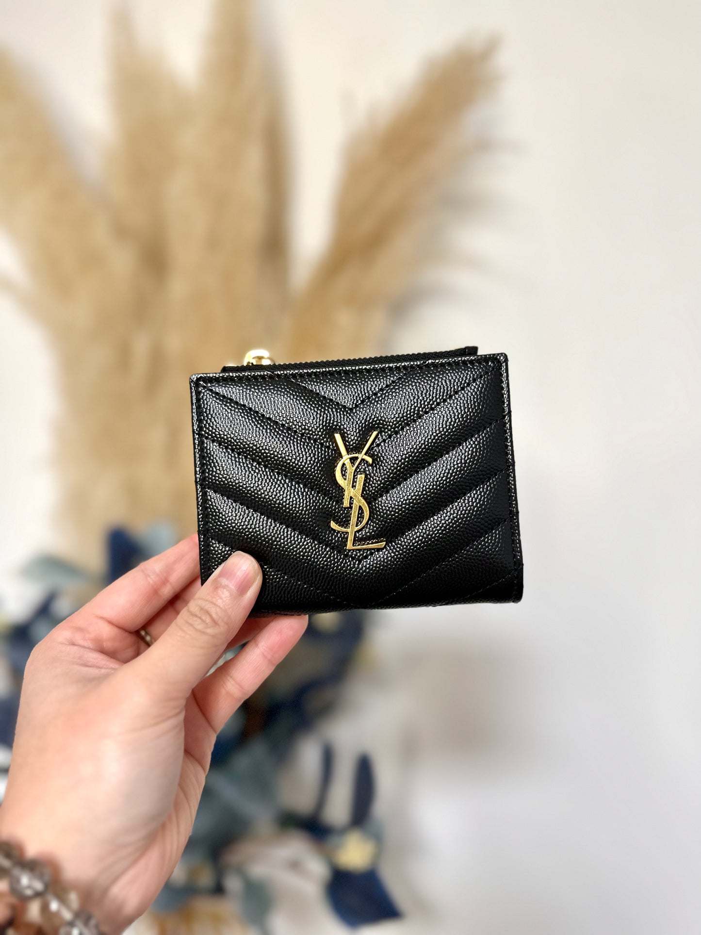 Ysl wallet 相位