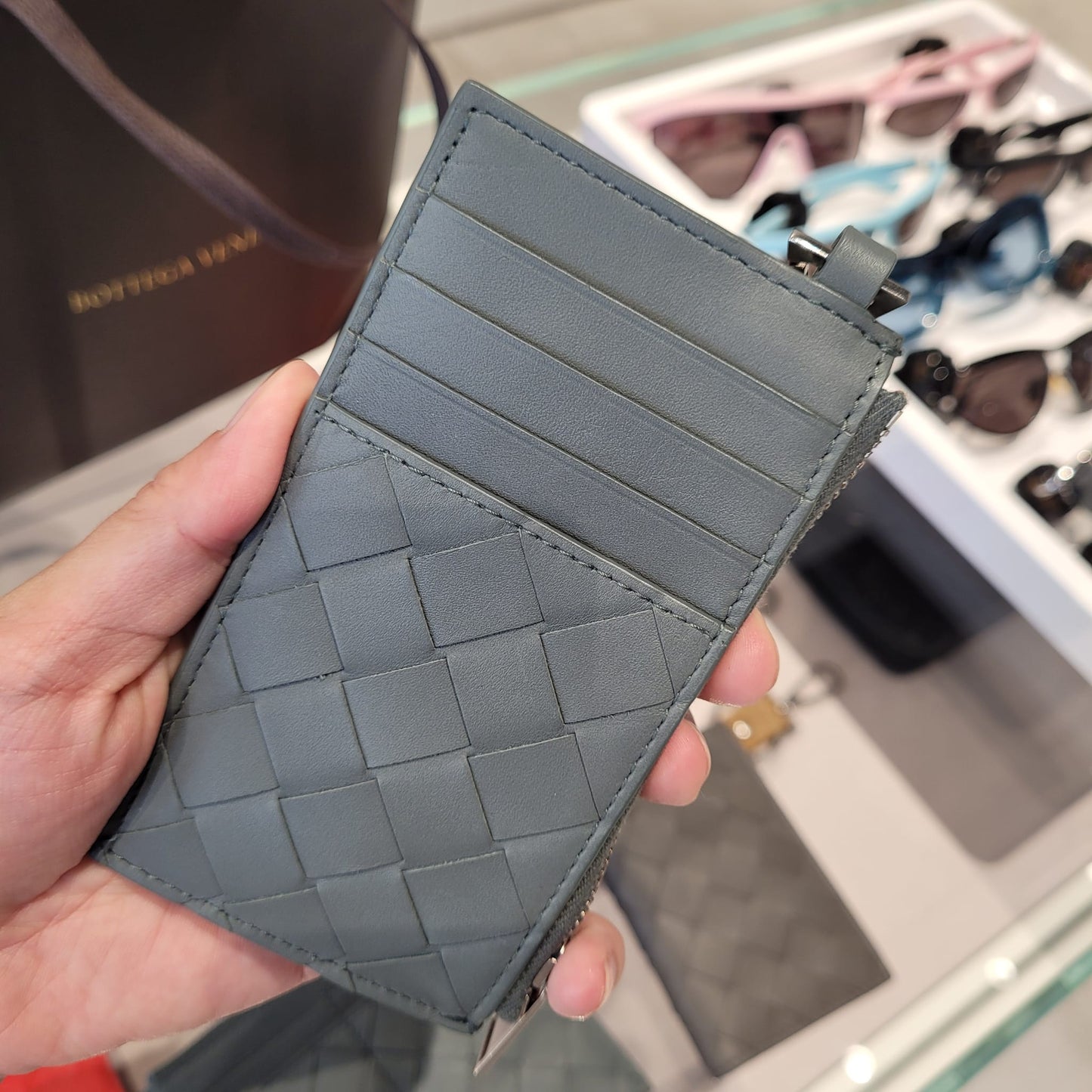 Zipper card holder