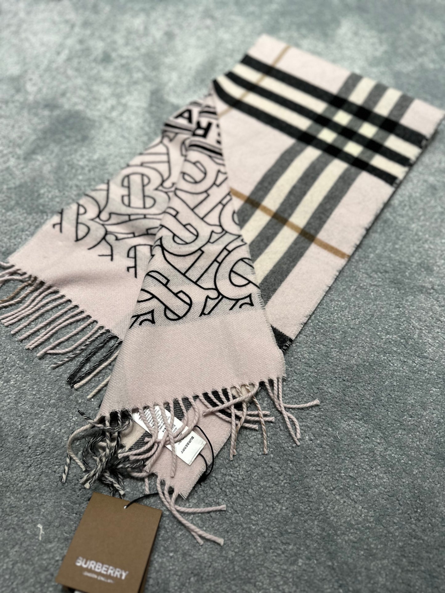 Burberry scarf