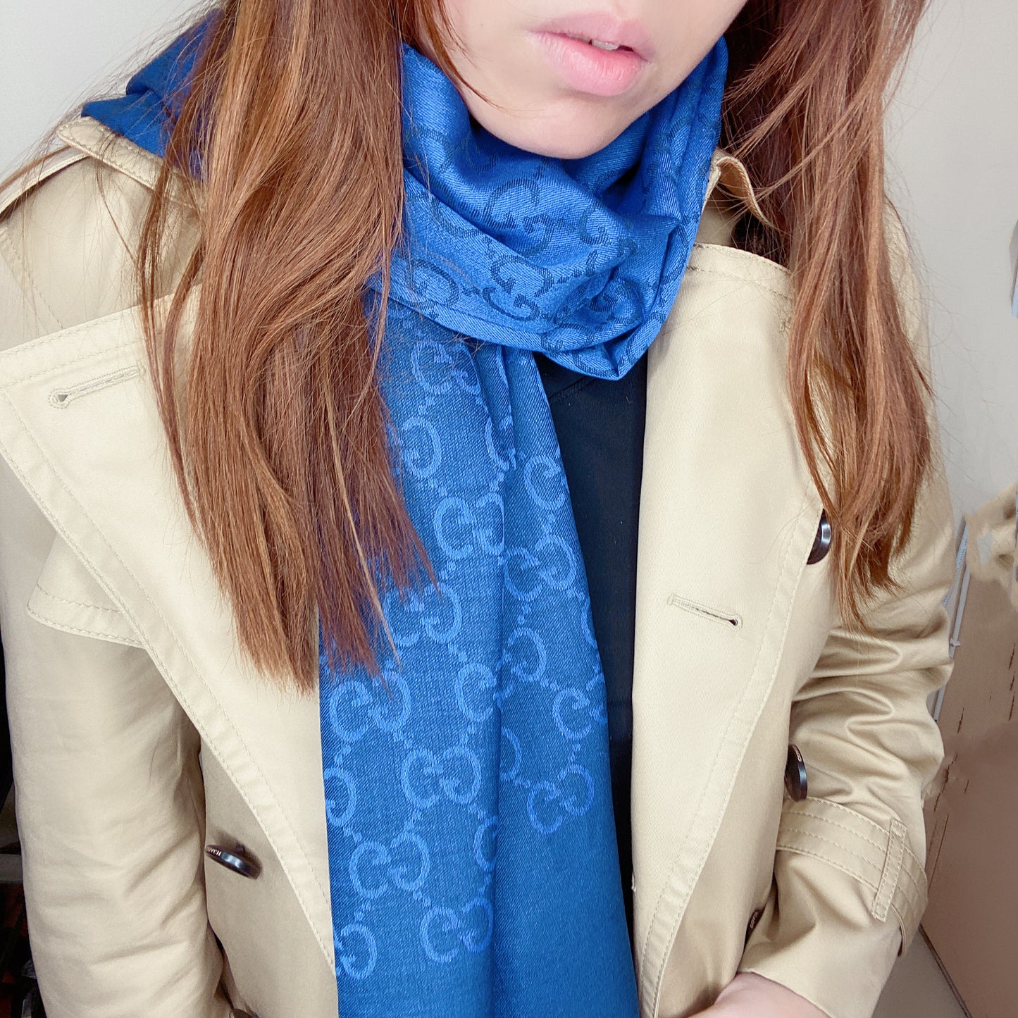 GG scarf