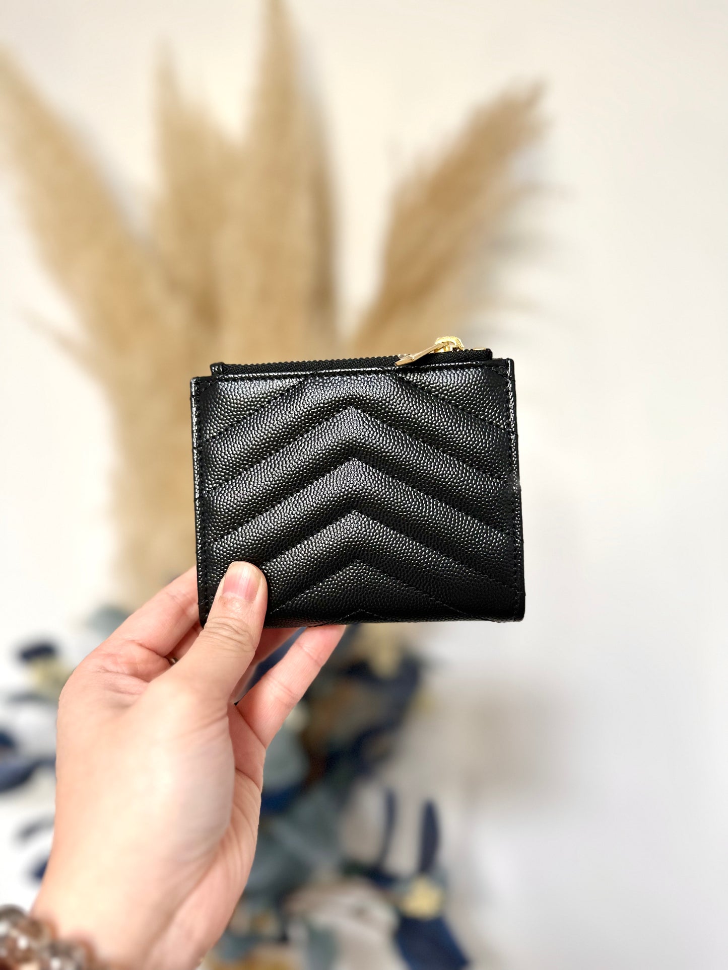 Ysl wallet 相位