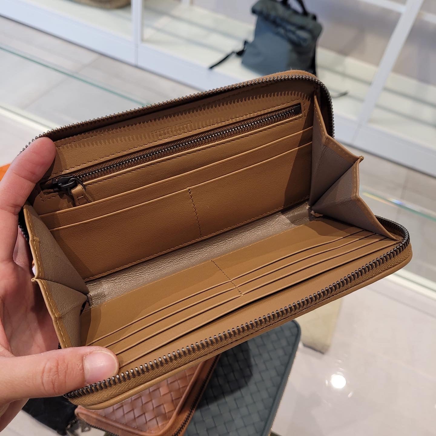 Classic pattern long wallet