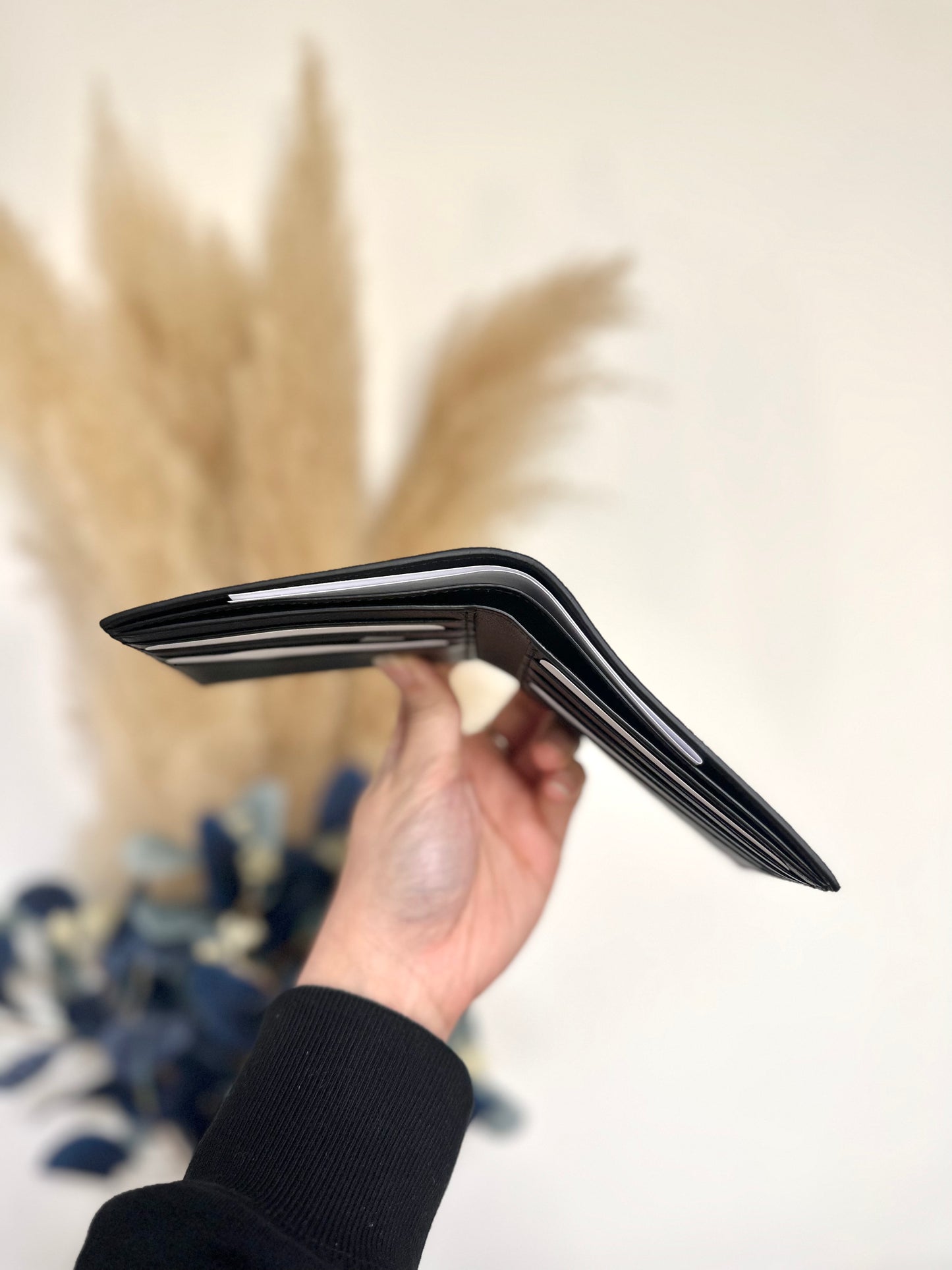 Logo bi-fold wallet