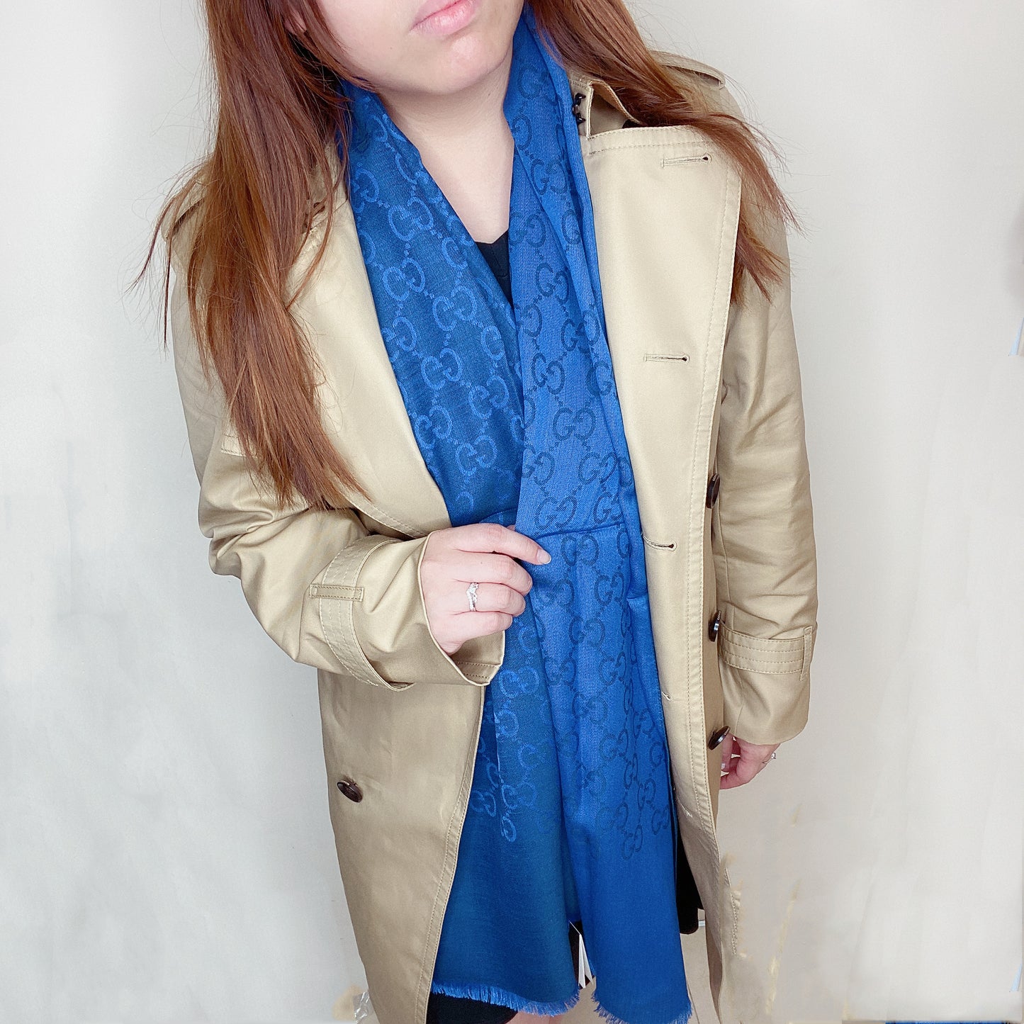 GG scarf