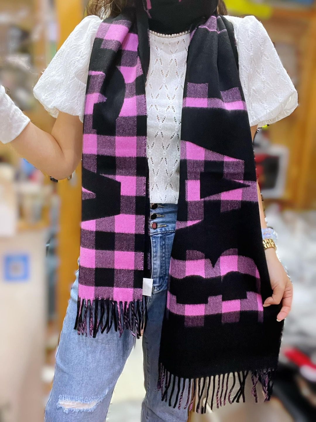 大logo 格仔scarf