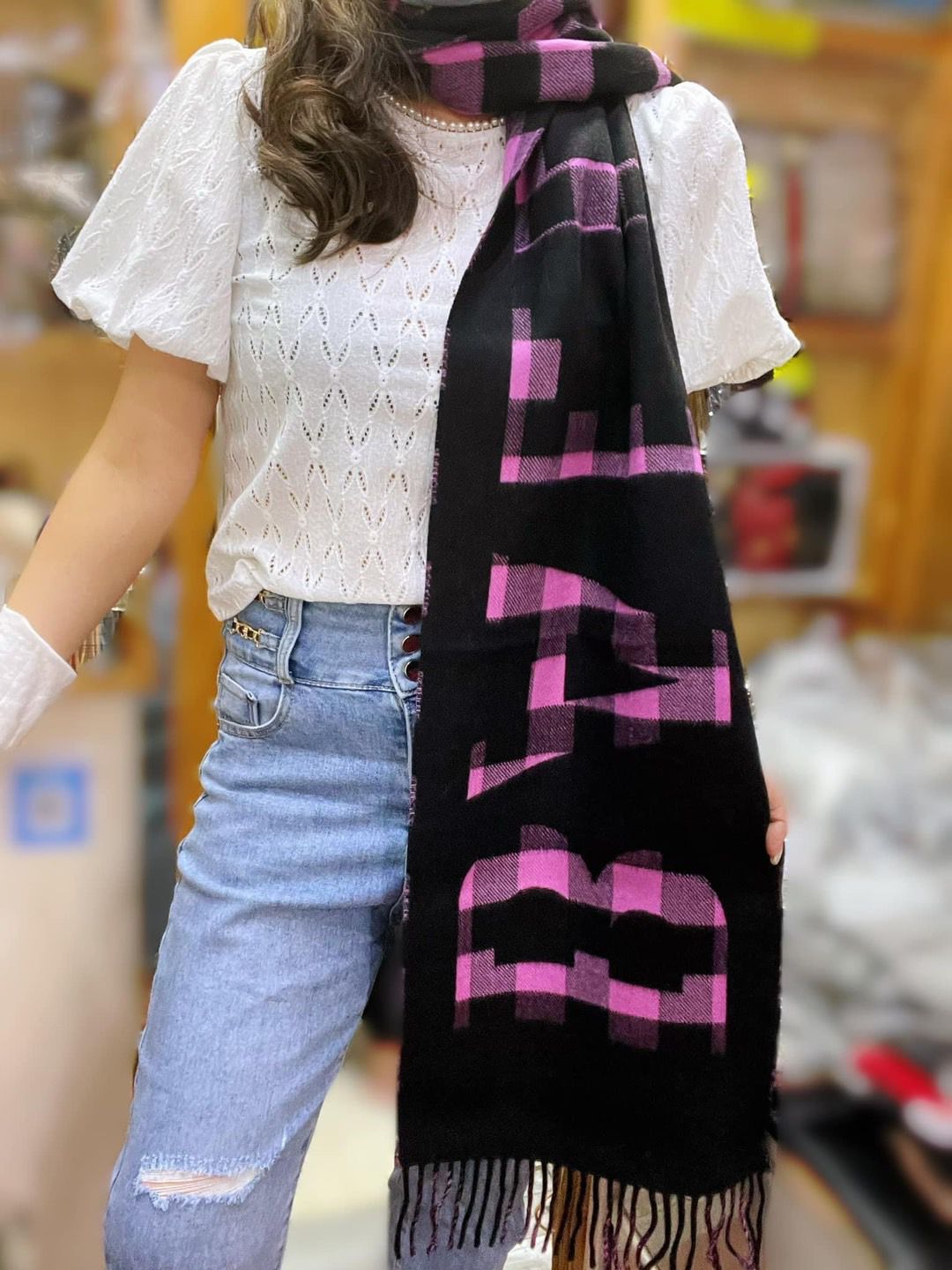 大logo 格仔scarf