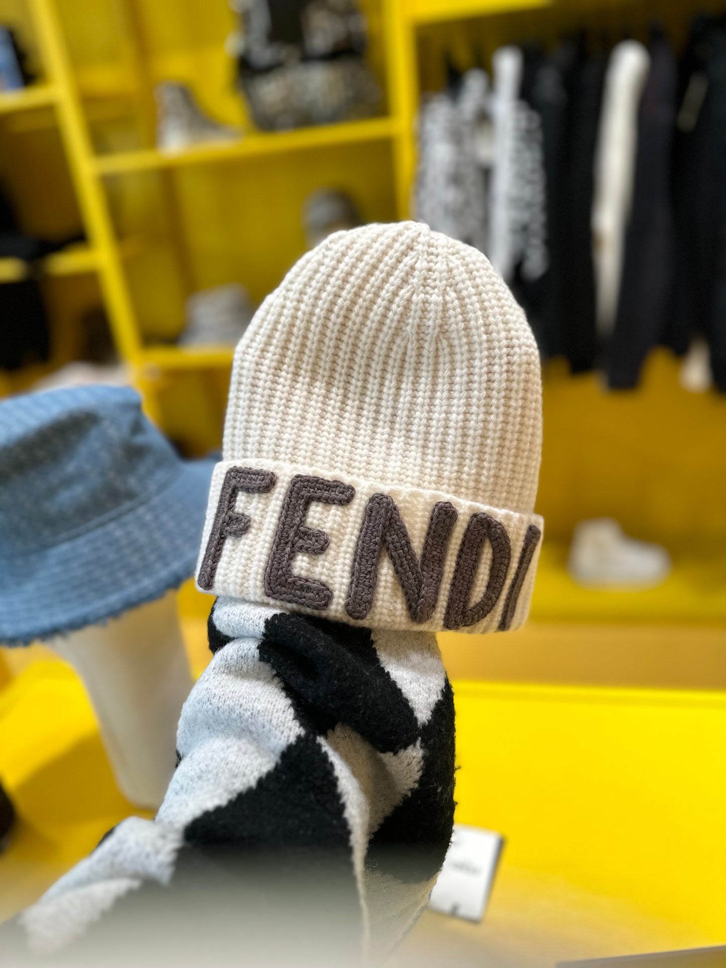 Fendi 冷帽