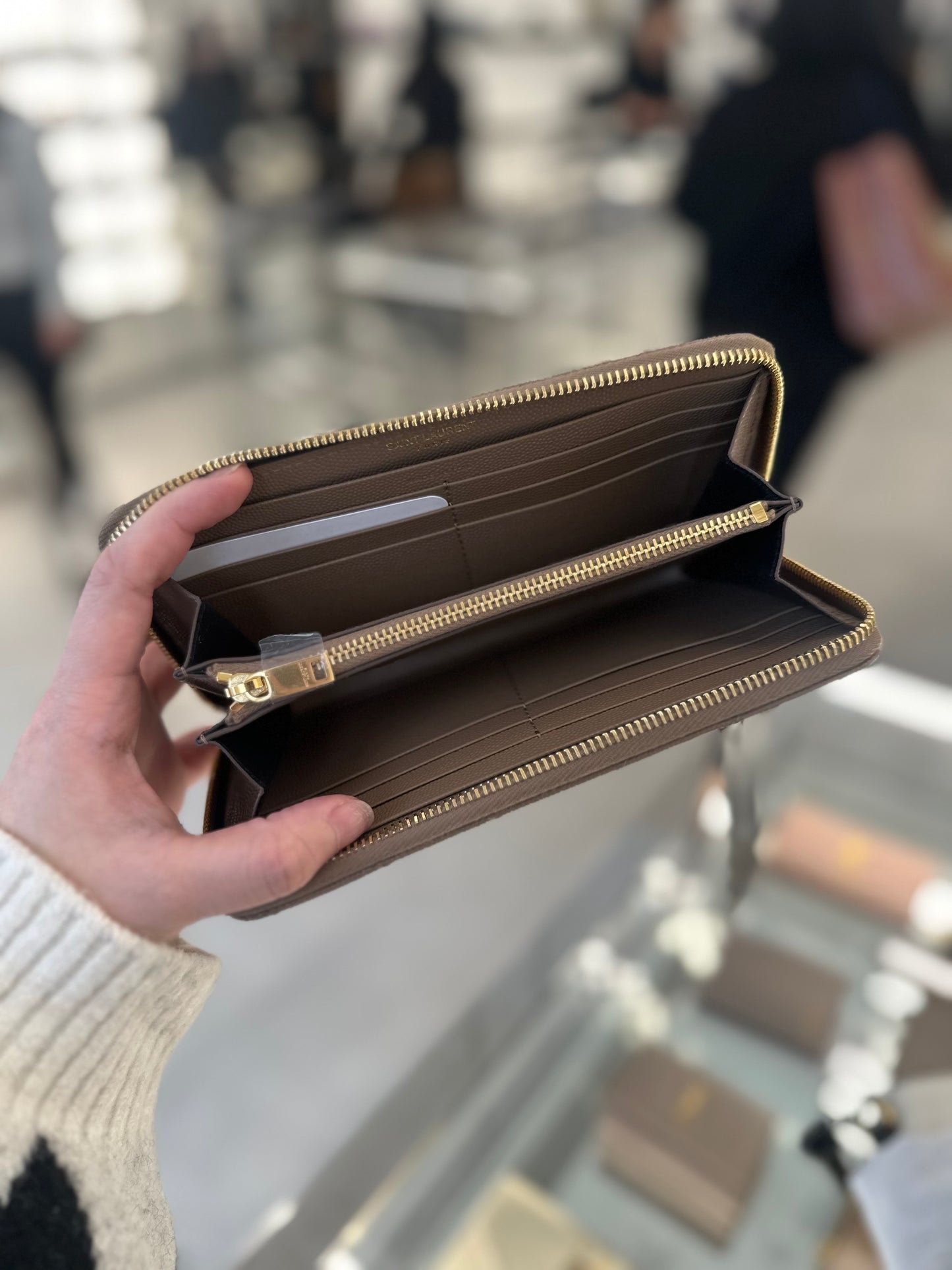 Ysl zipper long wallet大象灰taupe