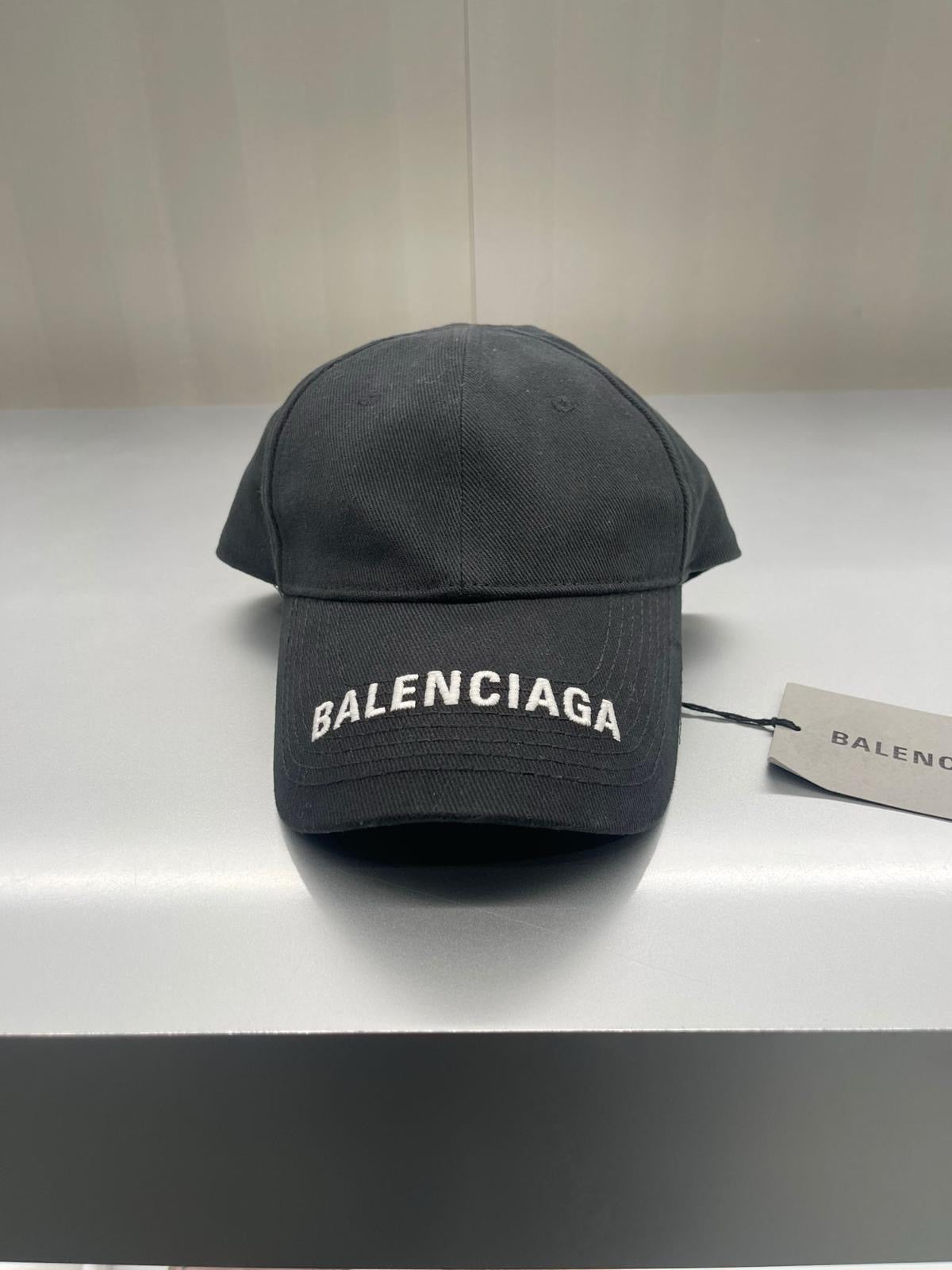 Balenciaga logo cap L
