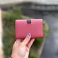 Vertical wallet rose