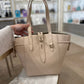 Net m tote bag