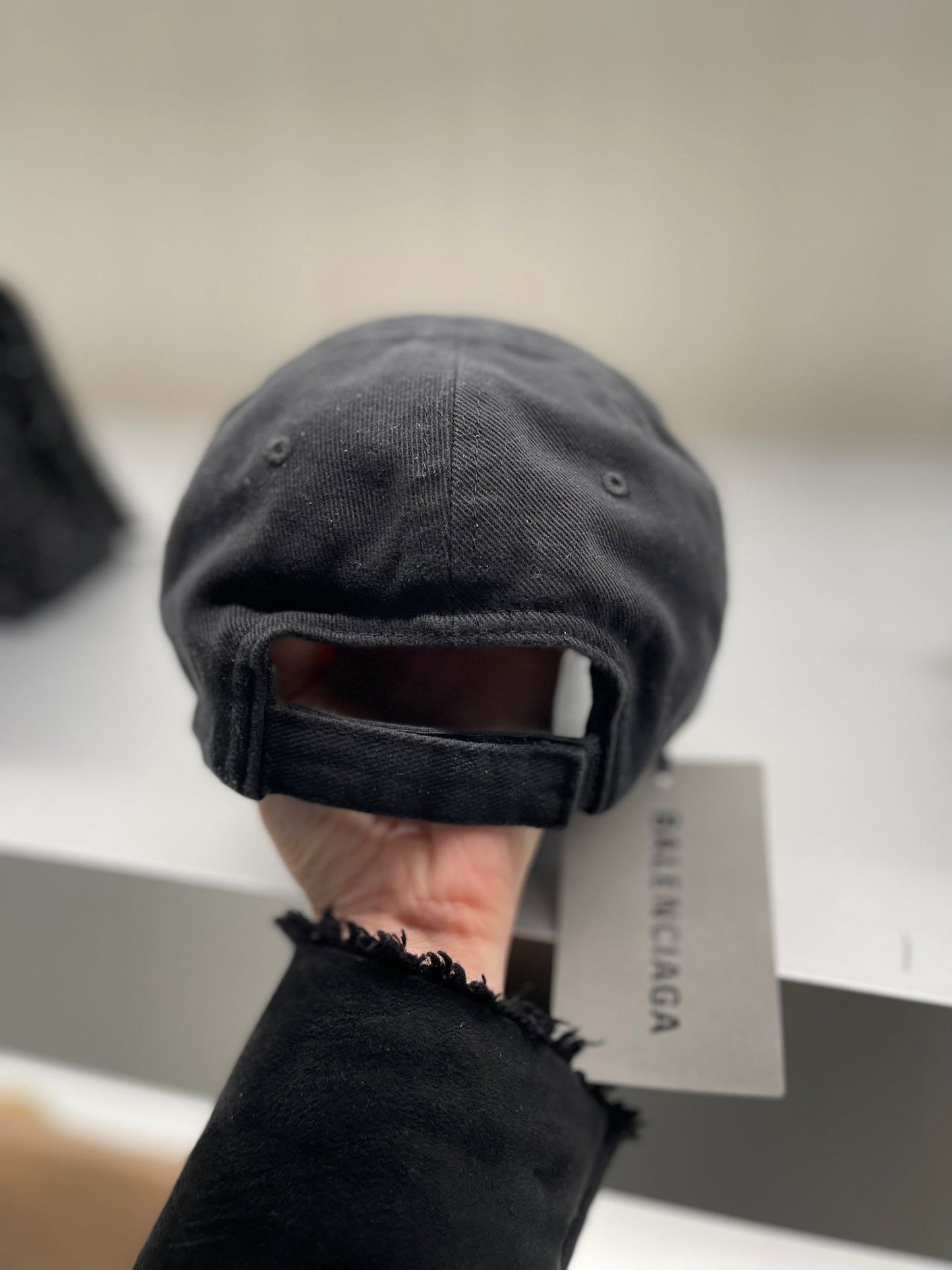 Balenciaga logo cap L