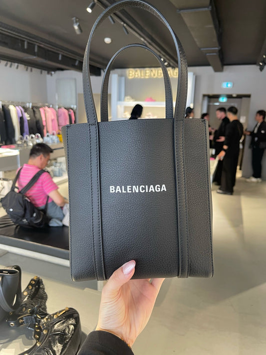 Balenciaga everyday tote xxs