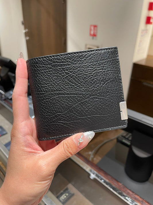 Burberry Bi fold wallet in black