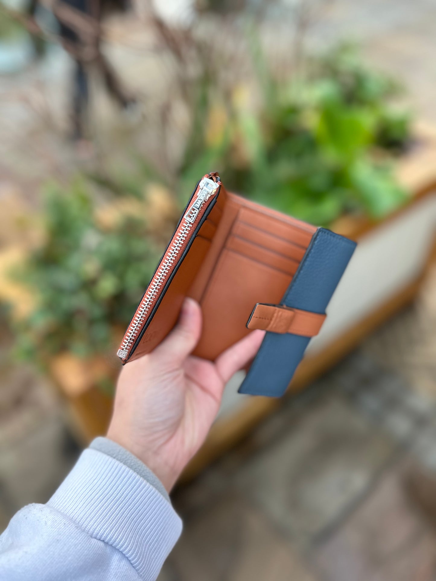 Small vertical wallet