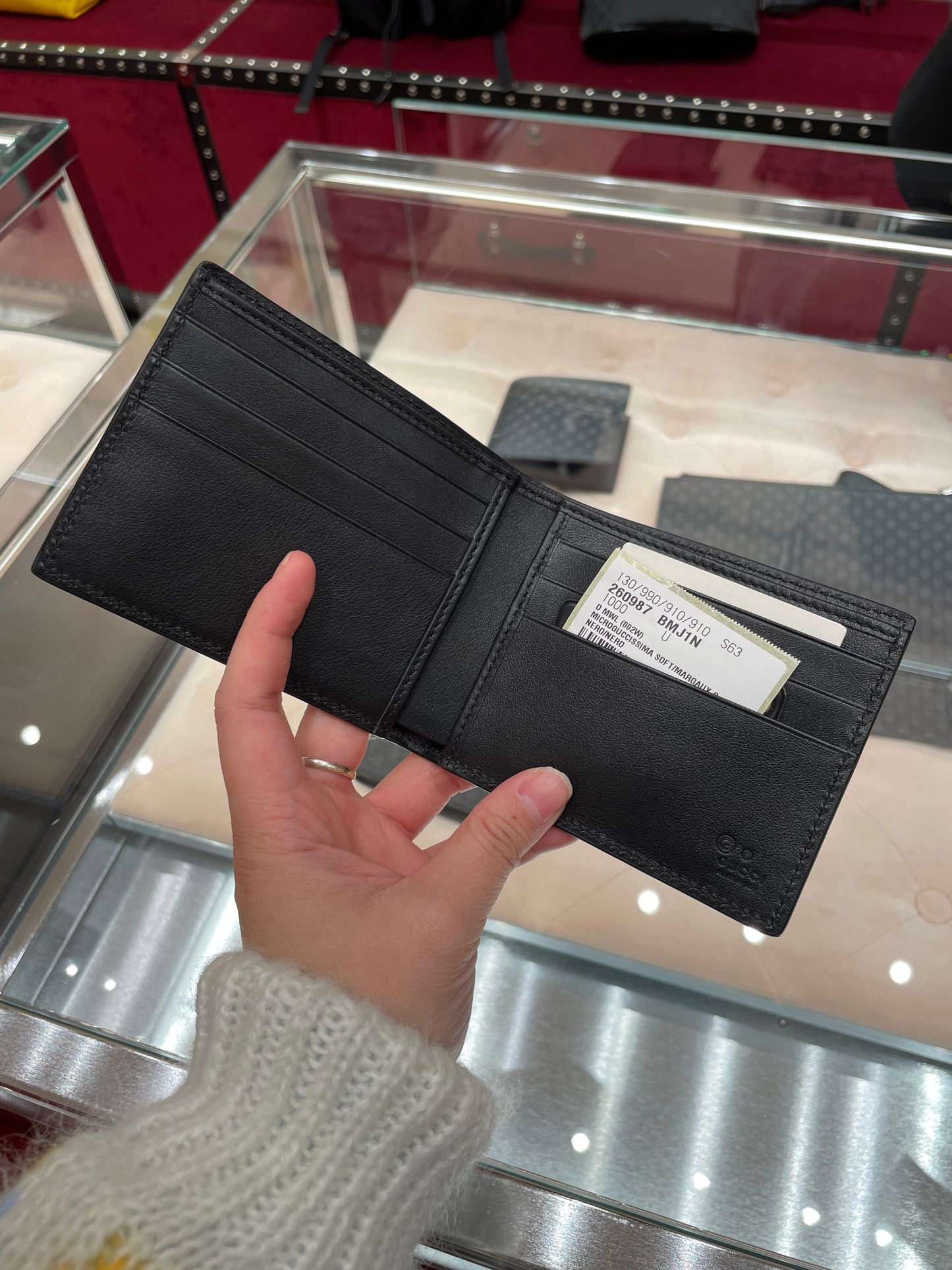 Gucci men leather wallet in black monogram