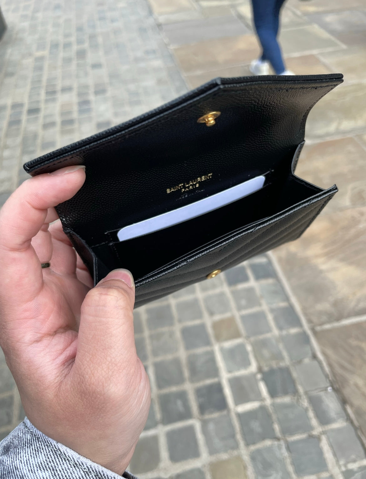 魚子醬金扣business card holder