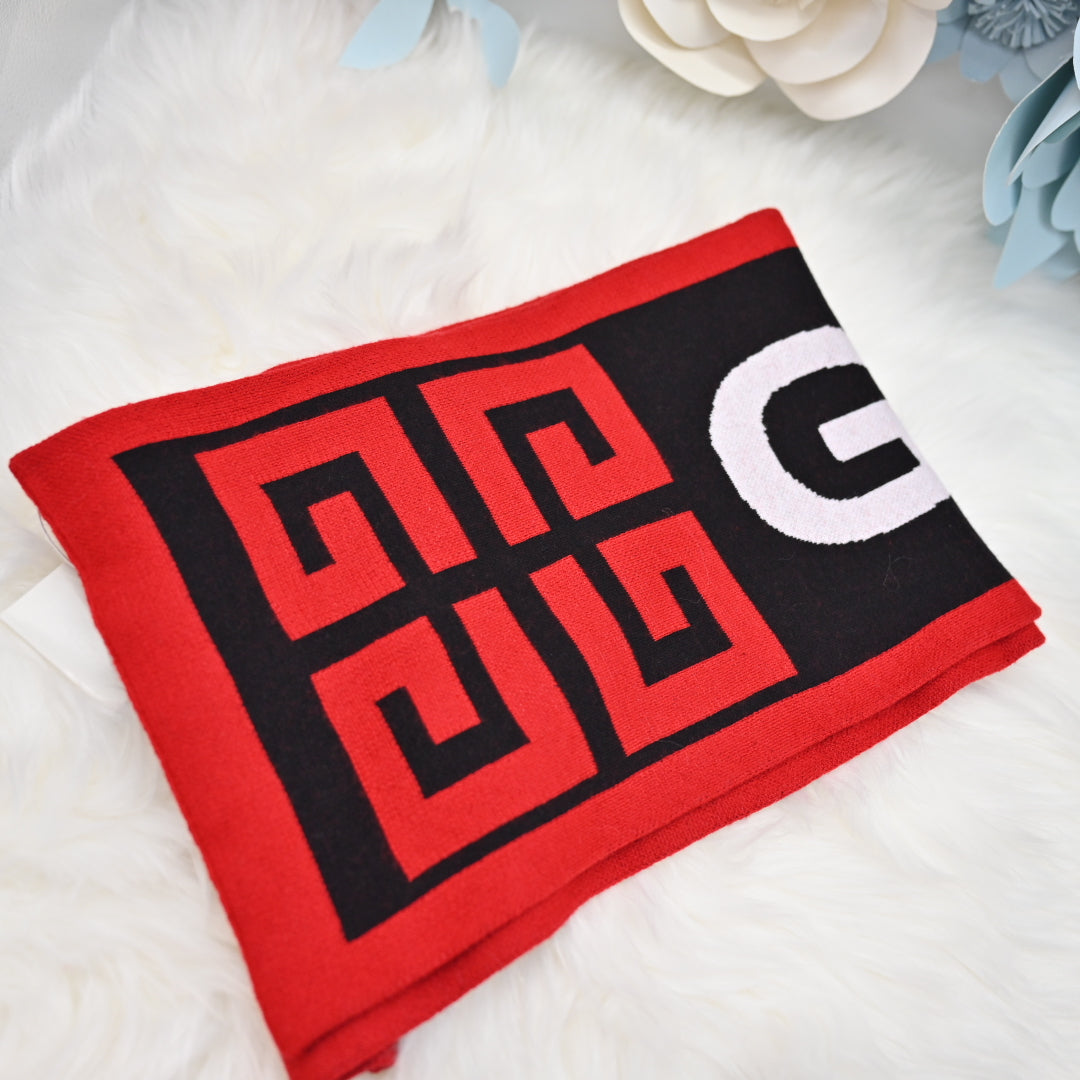 Gv logo scarf