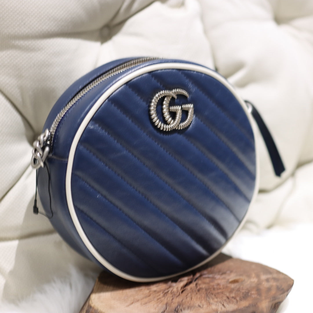 GG marmont round bag