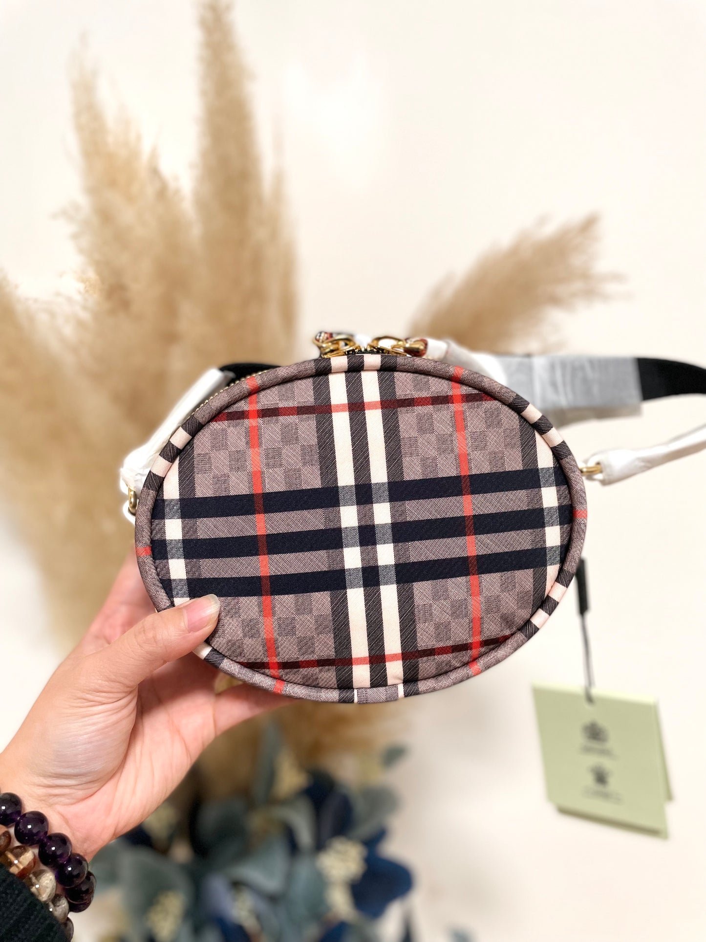 Classic pattern round bag