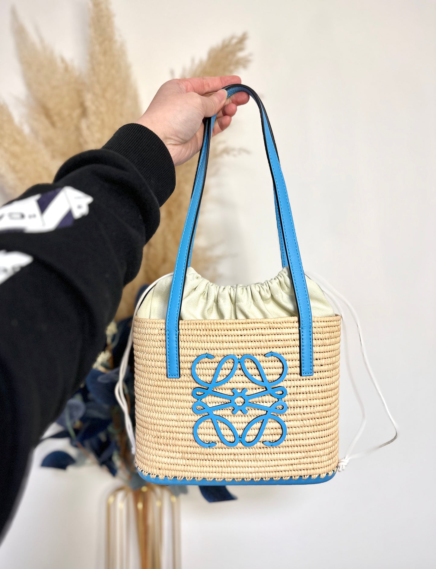 Anagram basket bag